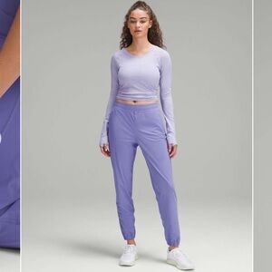 594. Lululemon athletic adapted state HR cropped jogger size 2 dark lavender NWT
